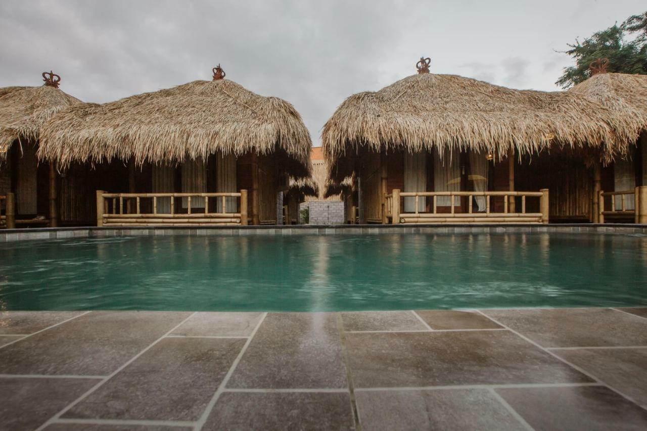The Umah Bamboo Hotel Canggu Buitenkant foto